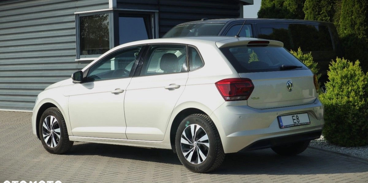 Volkswagen Polo cena 59900 przebieg: 40000, rok produkcji 2018 z Słupca małe 407